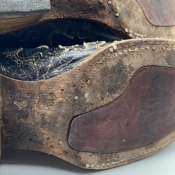 Womens Corral Cowboy boots size 8.5 check them out very nice thanks 🙏 - Picture 9 of 12